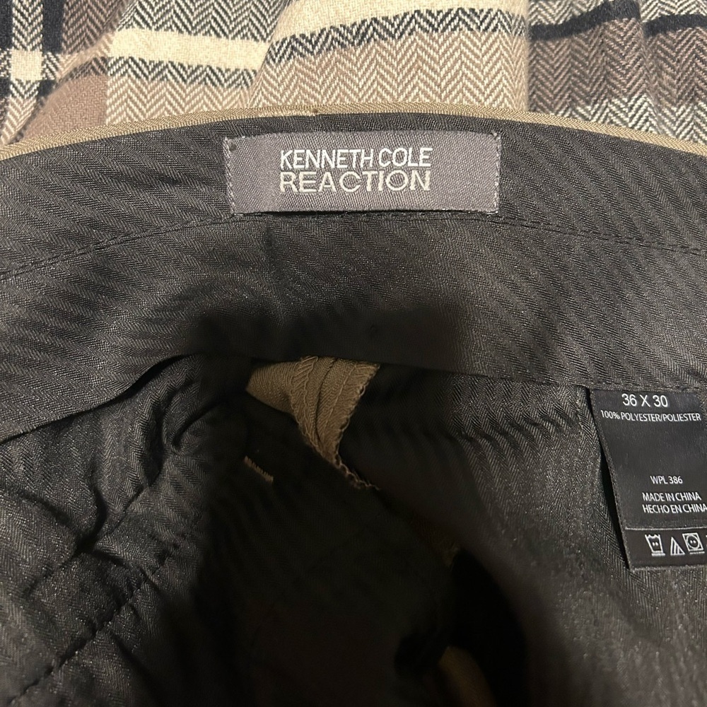Men’s Kenneth Cole tan dress pants / slacks size 36x30 - Picture 4 of 6